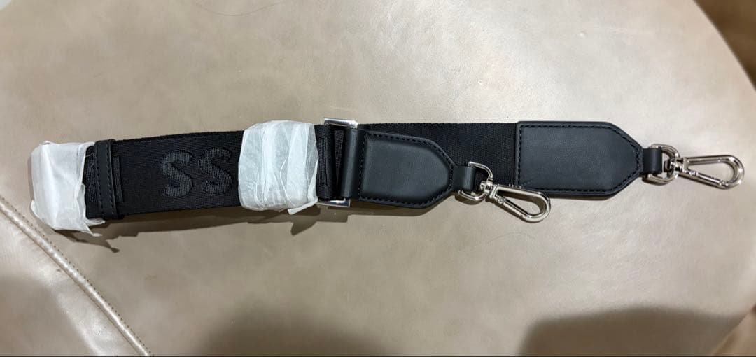 HUGO BOSS ブラックレザービジネスバッグ　トートバッグ　美品