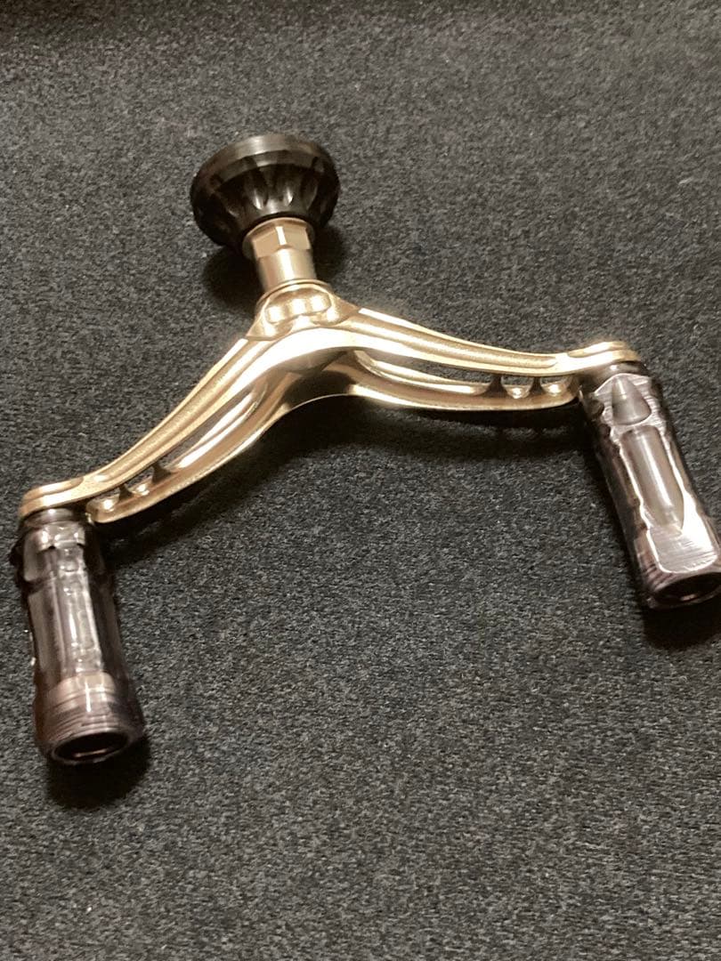 サーティーフォー ゼログラⅣ チタンカラー 限定色