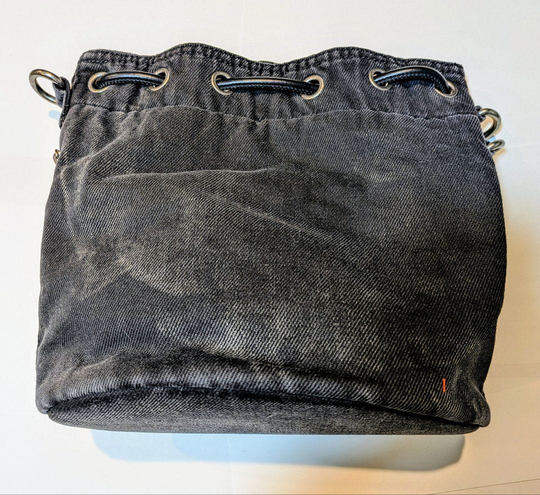 DIESEL ブラックデニムショルダーバッグ