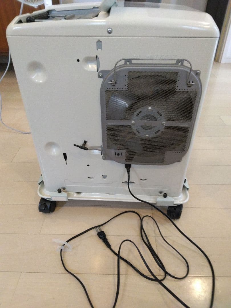 【ジャンボスイカ☆ 】FW-3614L(w) 石油ファンヒーター