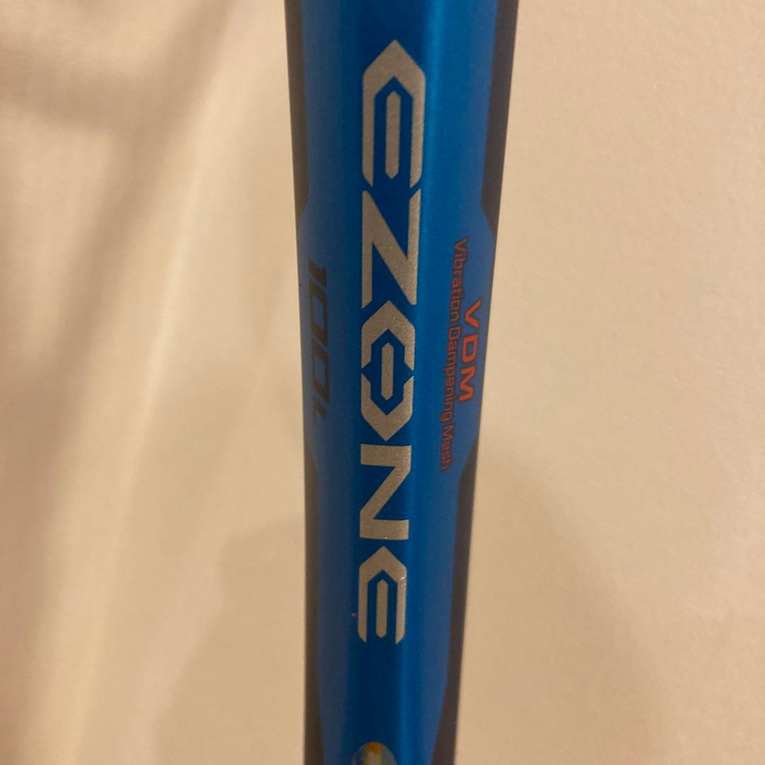 YONEX EZONE 100L G1テニスラケット