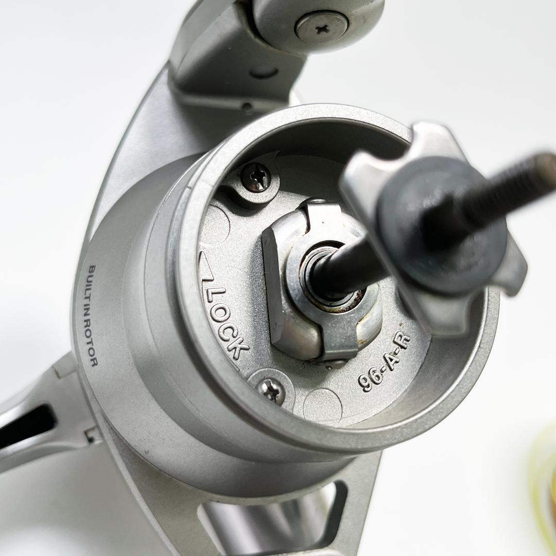 SHIMANO SUPER AERO TECHNIUM リール シマノ 右巻き