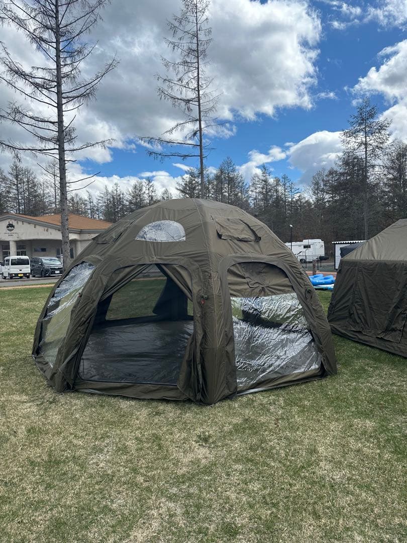 インフレータブル　ドームテント　4〜6人用