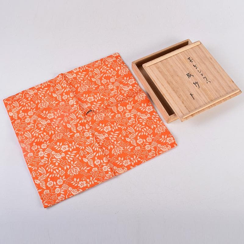 茶道具　緋色　花鳥文　帛紗　出帛紗　表千家十三代即中斎極め箱　V　R9010