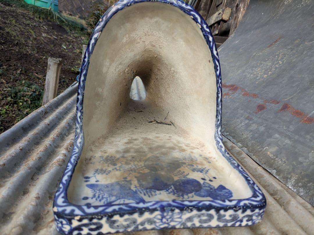 【交渉中】古便器　小便器　セット　青と白の花柄　古道具　アンティーク　伊万里焼