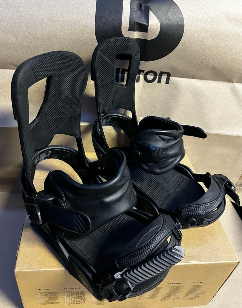 BURTON ビンディング Cartel Black メンズ　サイズM カーテル