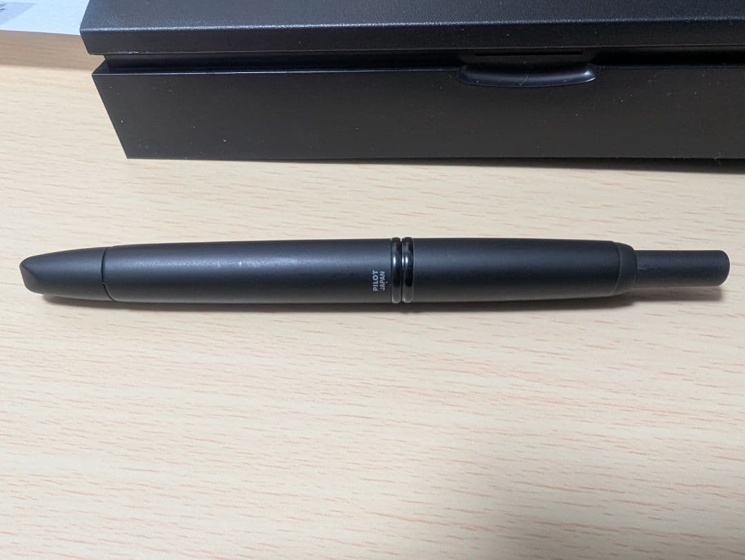 PILOT 万年筆 キャップレス F ブラックマット FC18SRBMF