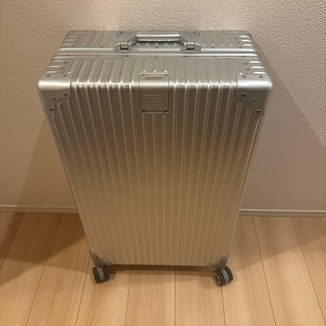 OUNCEアルミ合金 ボディスーツケース サイズ 70L 7泊〜8泊　シルバー