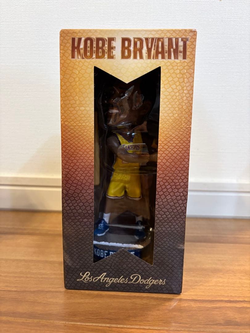 Kobe Bryant コービー・ブライアント ボブルヘッド ドジャース限定配布