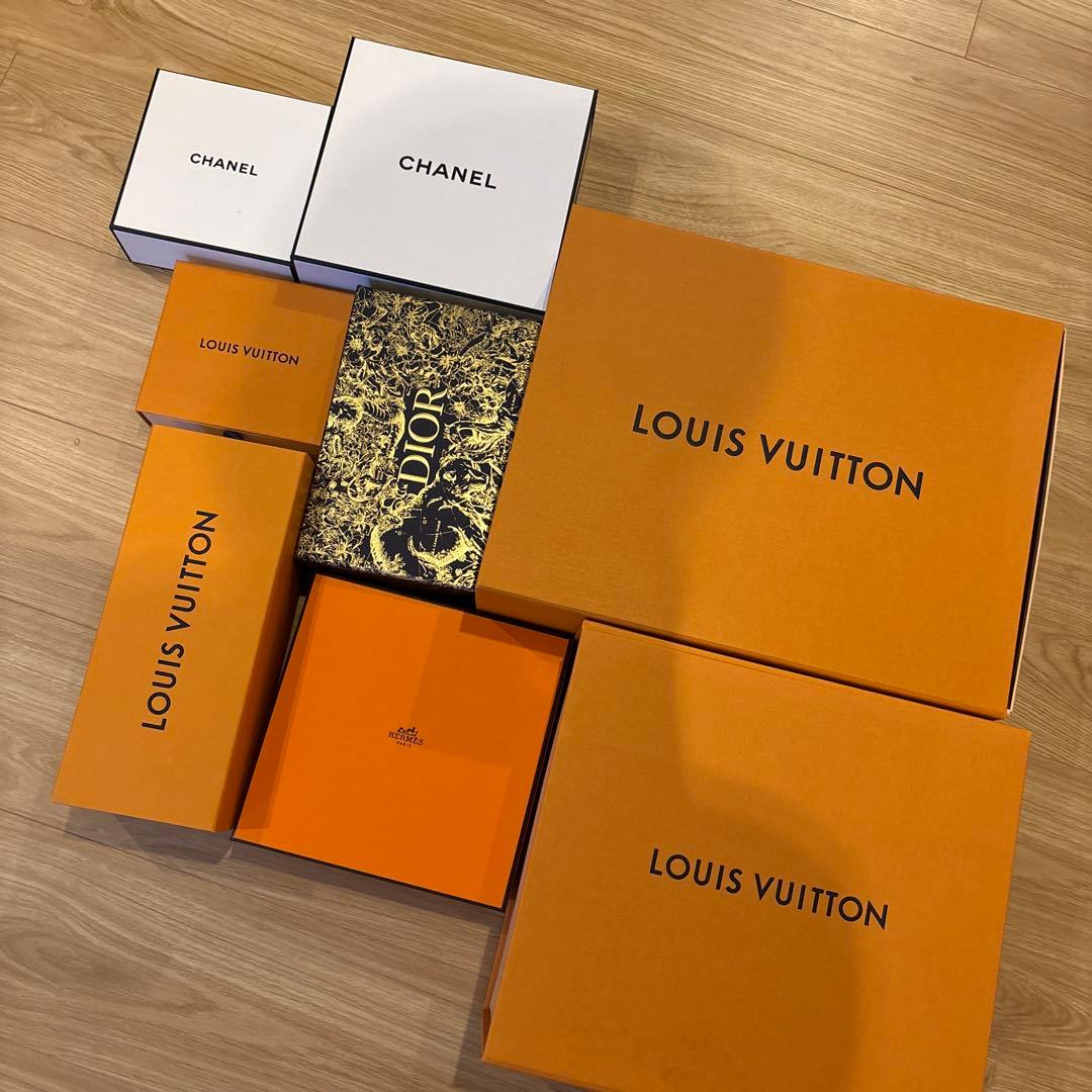 VUITTON 箱