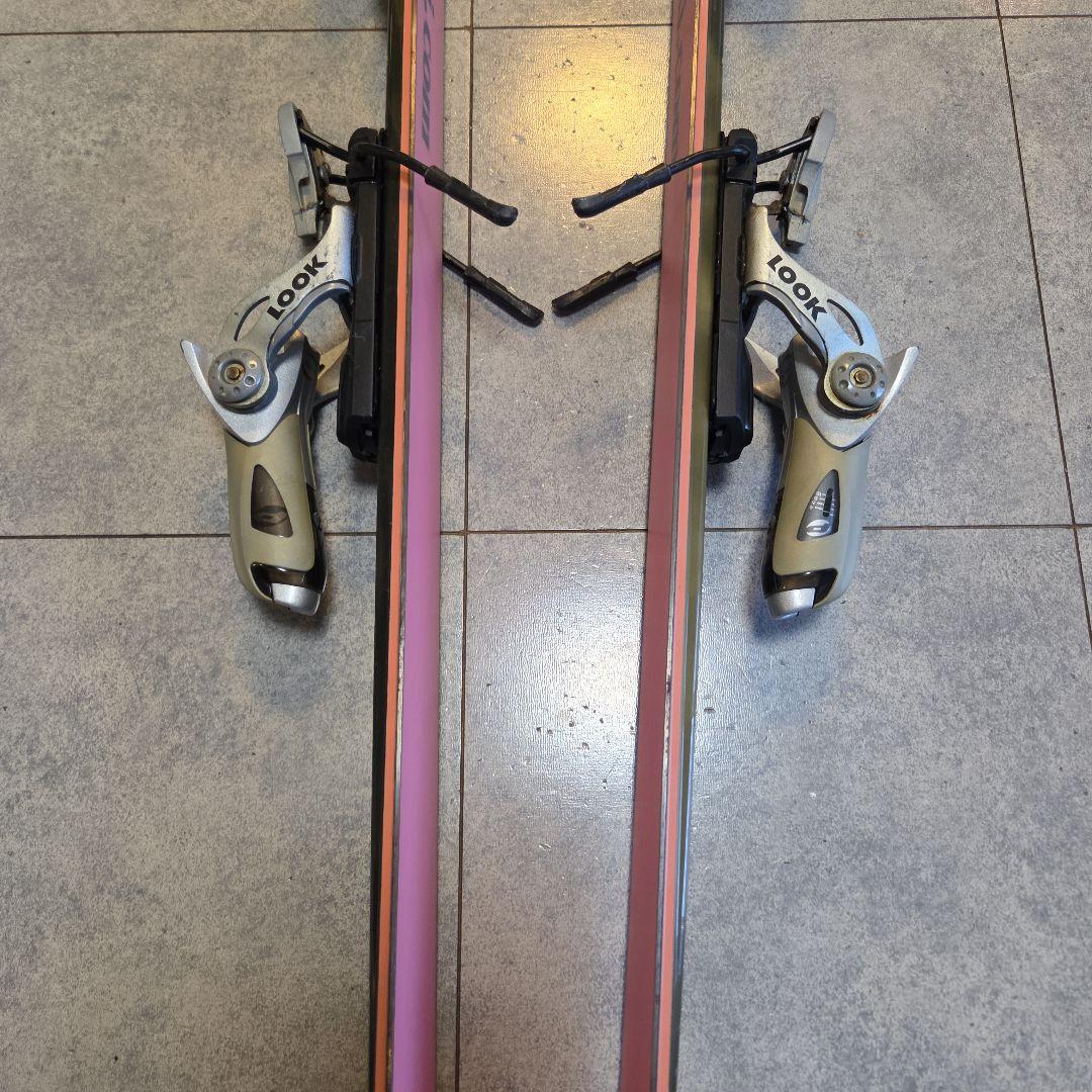 ID one スキー板（MR172-A）