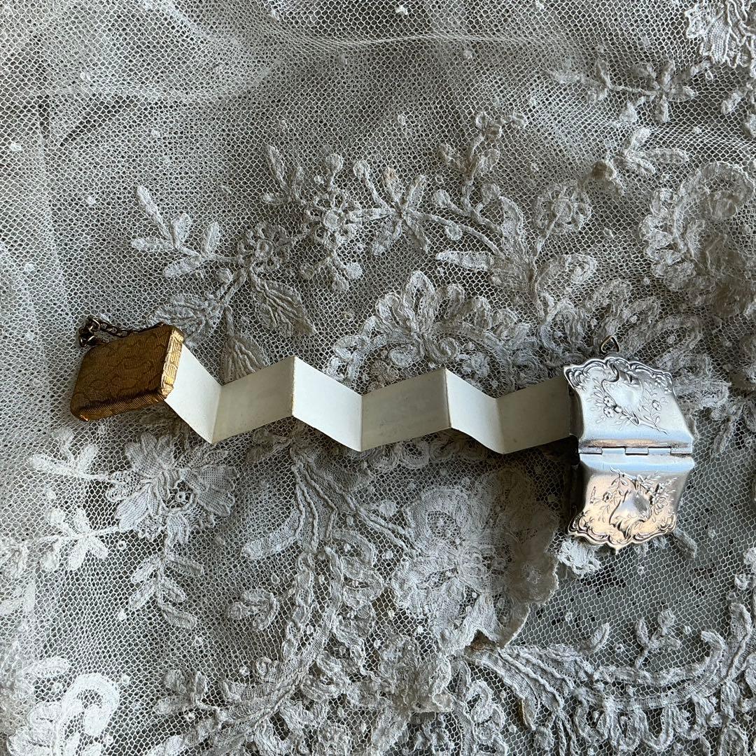 ８：フランス　アンティーク　ミニチュア　ハンドバッグ　シルバープレート　ドール