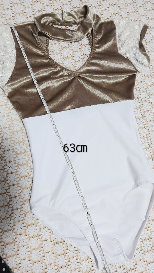 Ｓ～Ｍ／アンティーク風ゴールドベロアとふんわりレース袖チョーカー娘役レオタード