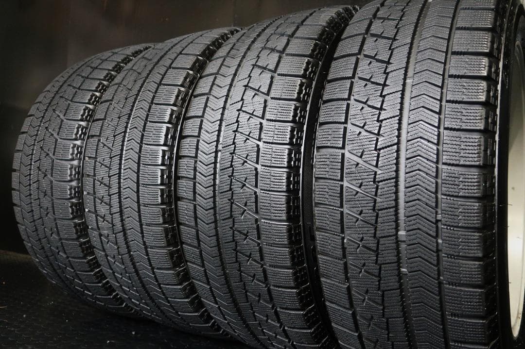 トヨタ純正 210系 クラウン アスリート BSスタッドレス 215/55R17