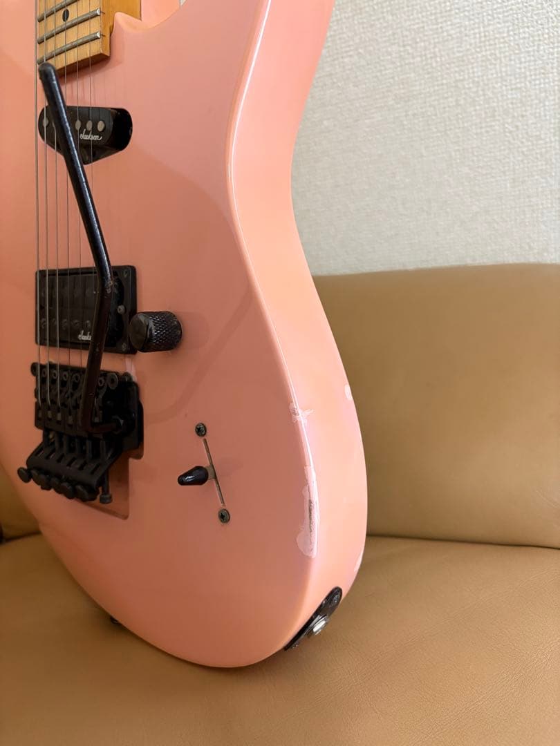 Charvel エレキギター (純正ストラップ付き）