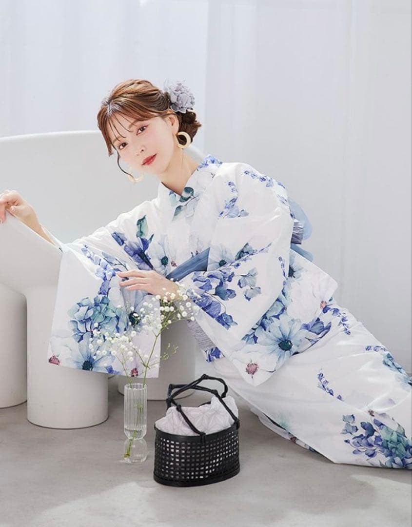 sugar 浴衣　瑠璃色ビオラブーケ