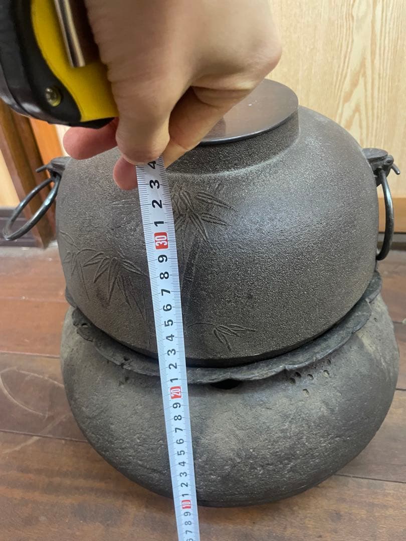 1080★風炉　風炉釜のみ（下の部分、五徳もこみ）