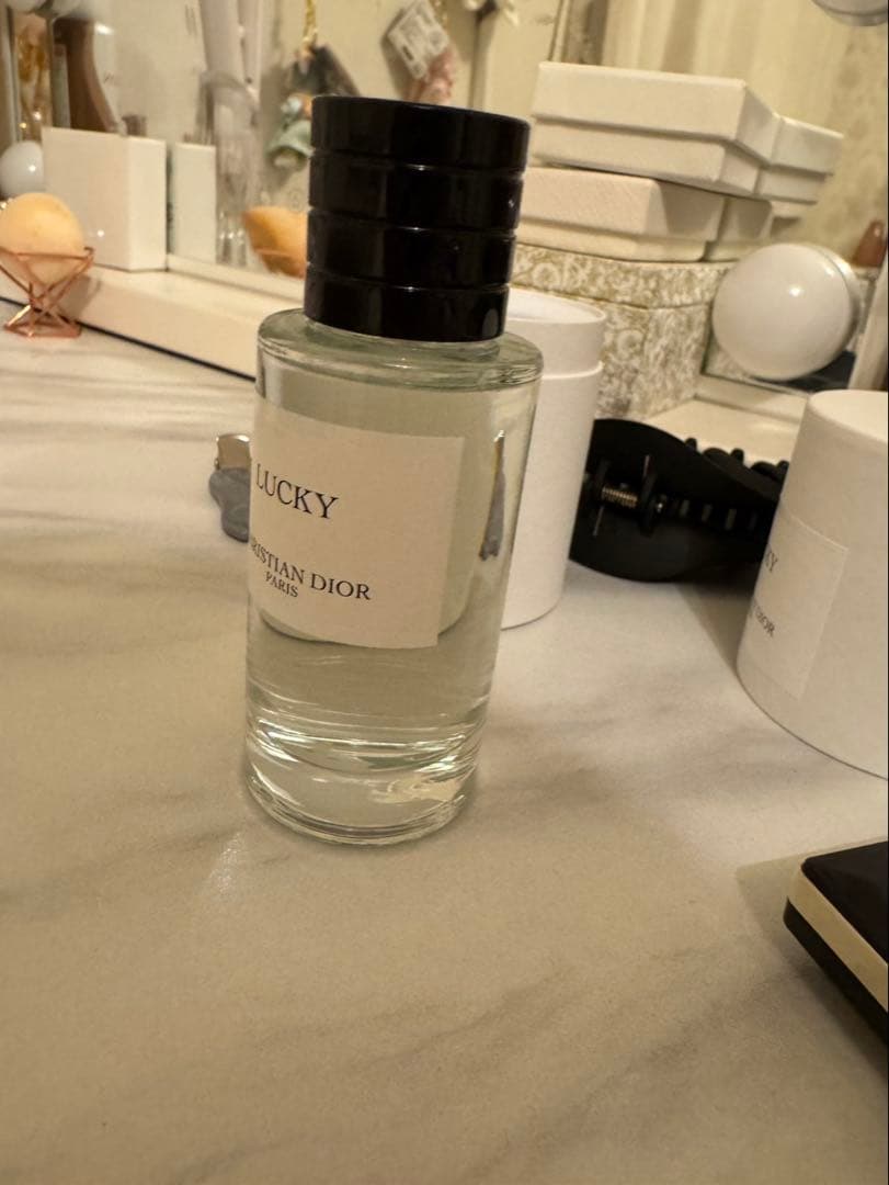 メゾン　クリスチャンディオール　ラッキー EDP40ml