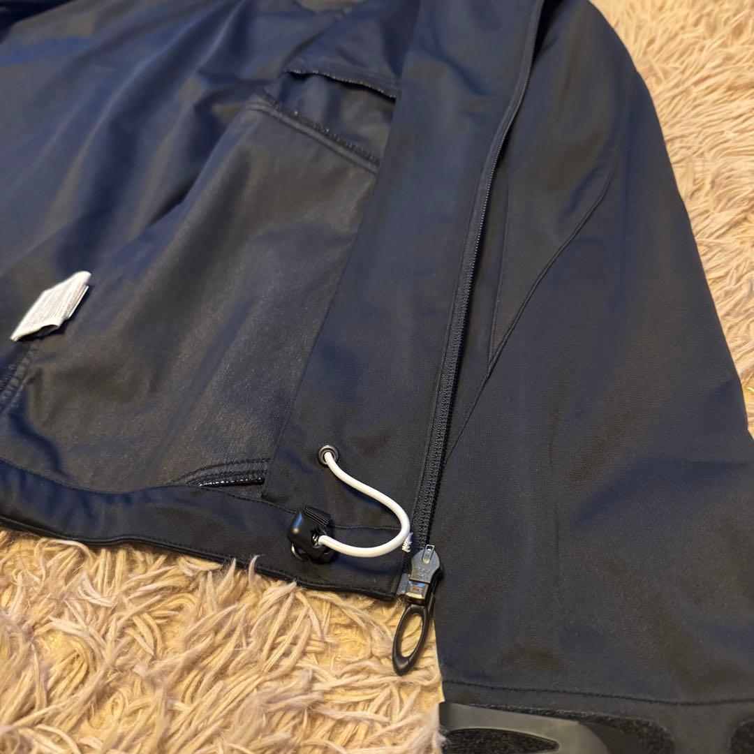 しんさん様　OAKLEY　ゴルフウェア上下　スカル　ロゴ　フルジップ　ブラック