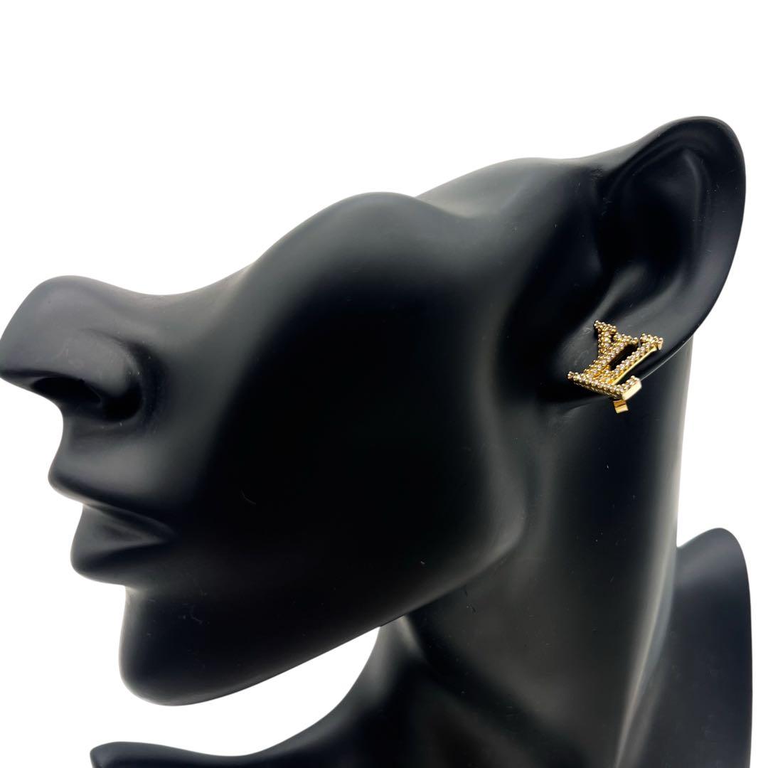【美品】ルイヴィトン　LVアイコニック　ピアス　ゴールド　M00609 452