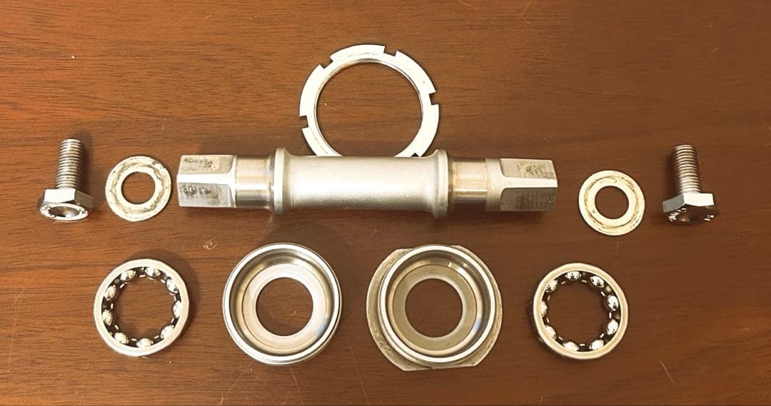 suntour superb サンツアーシュパーブ　ボトムブラケット　ＢＢ