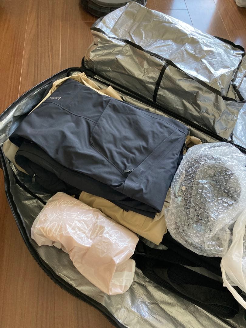 2人分入るスノーボードケース　ホームマウンテン　リョック・ショルダー・ブーツ入れ