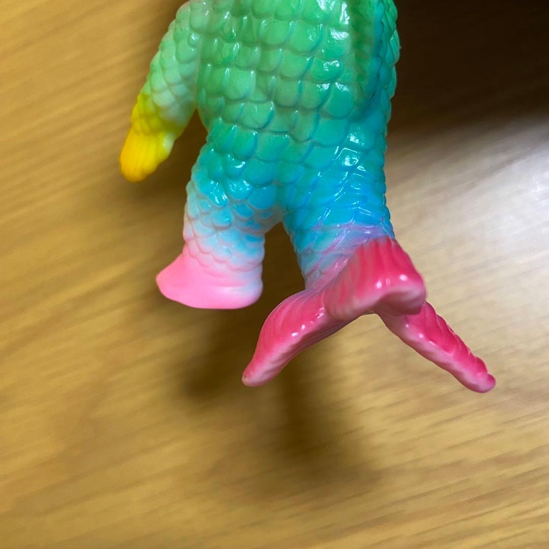 one up コイジャラス タケピコ 蓄光 レインボー ソフビ 5424