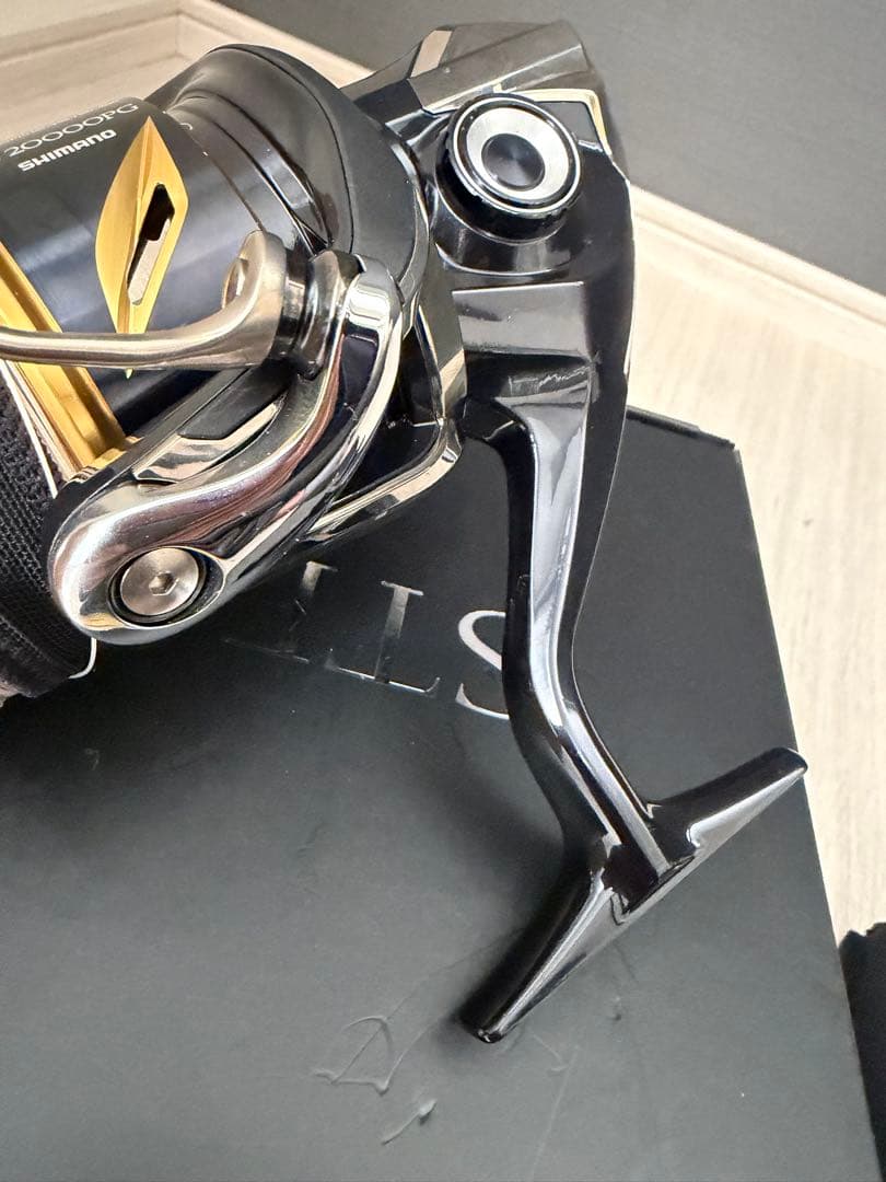 ステラ　SHIMANO Stella SW20000PG スピニングリール