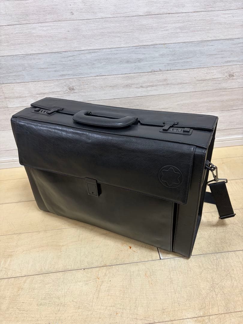 モンブラン マイスターシュテュック レザー アタッシュケース ロック付