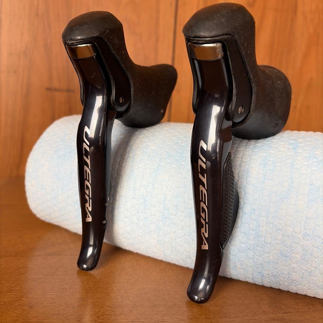 シマノ di2 6870stiレバー