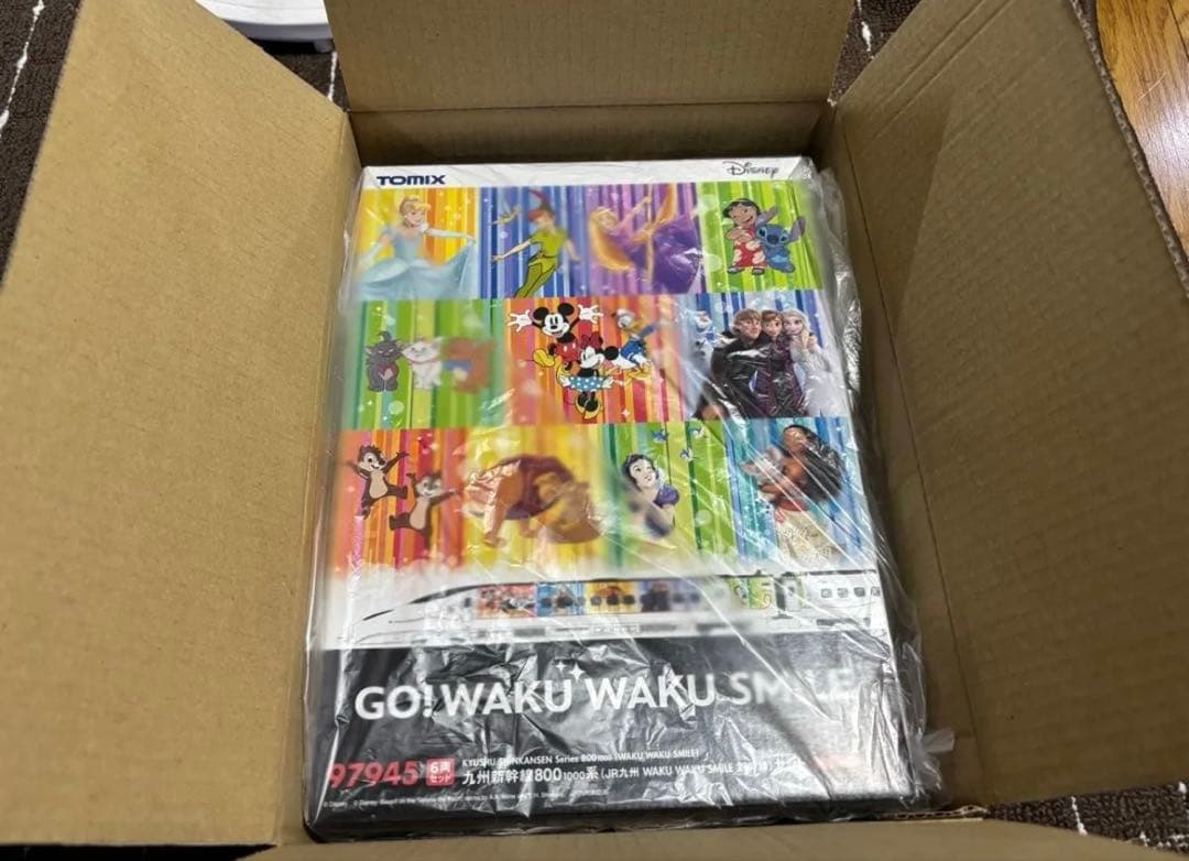 九州新幹線　Nゲージ　わくわくスマイル　ディズニー