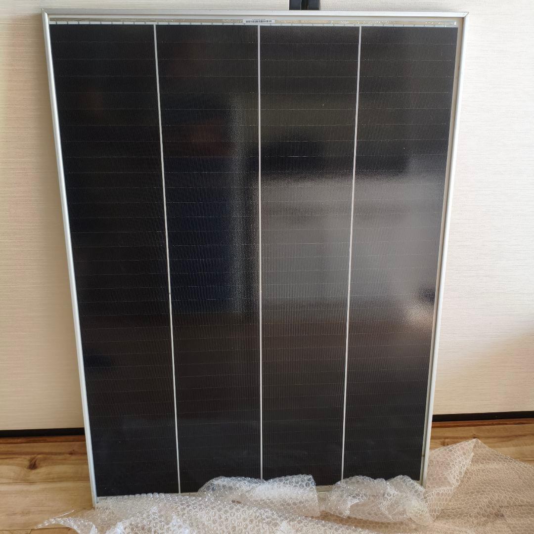ソーラーパネル　110W　12V　サンパワーセル搭載モデル　キャンピングーカー