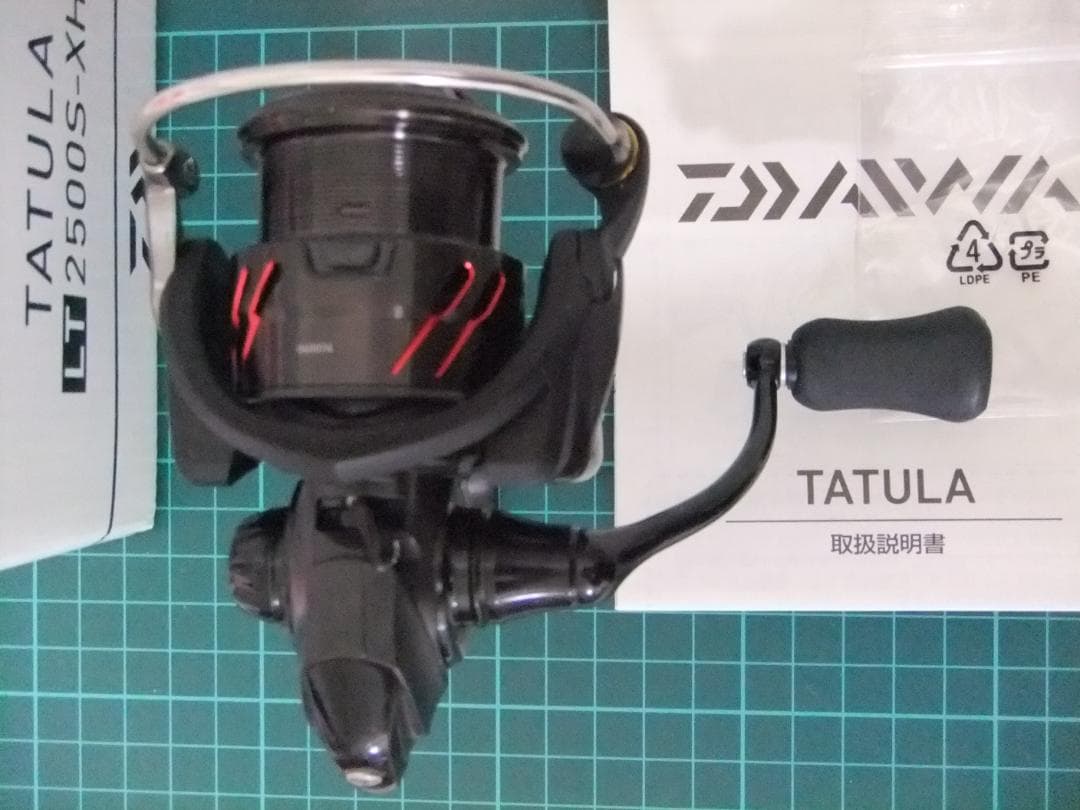 Daiwa 18 タトゥーラ TATULA LT 2500S-XH 美品/元箱付