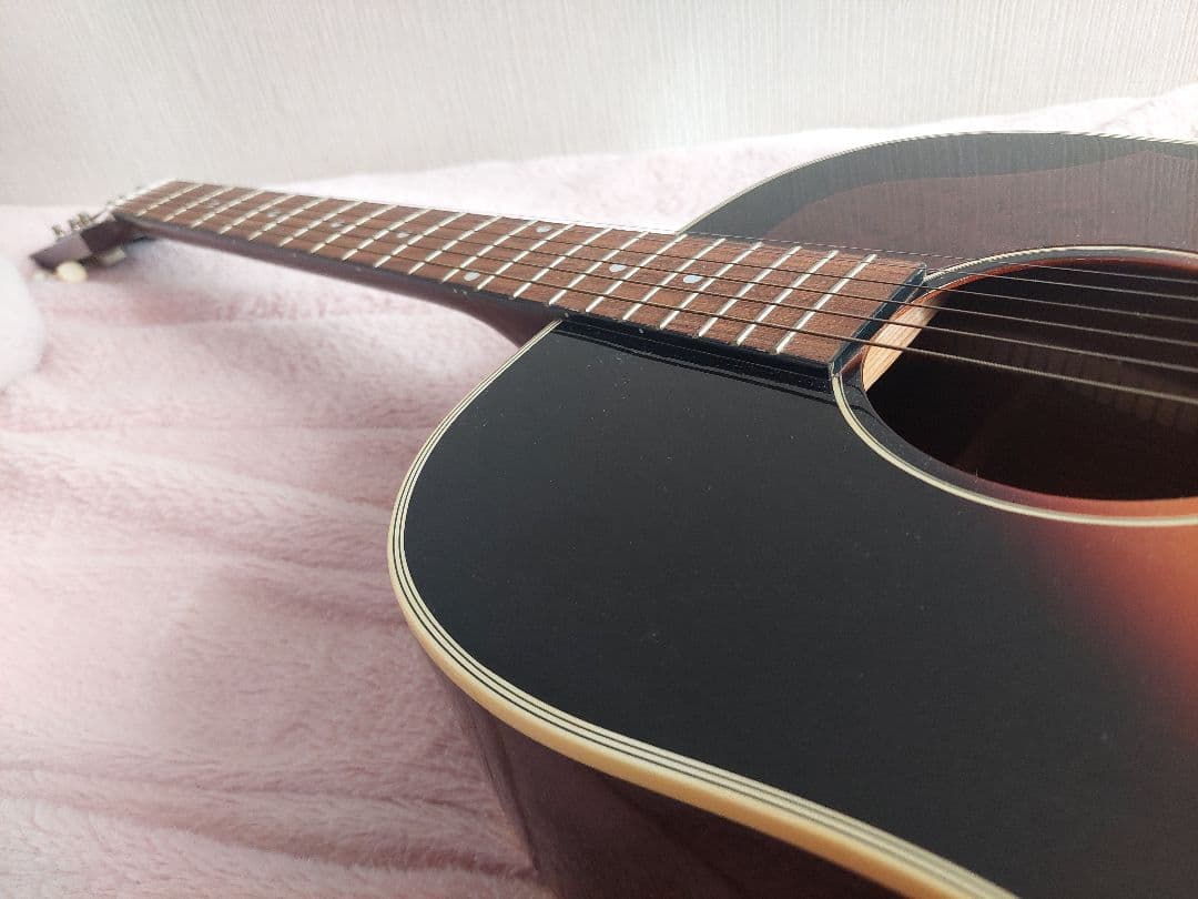 エレアコギター サンバーストGibsonj45タイプ