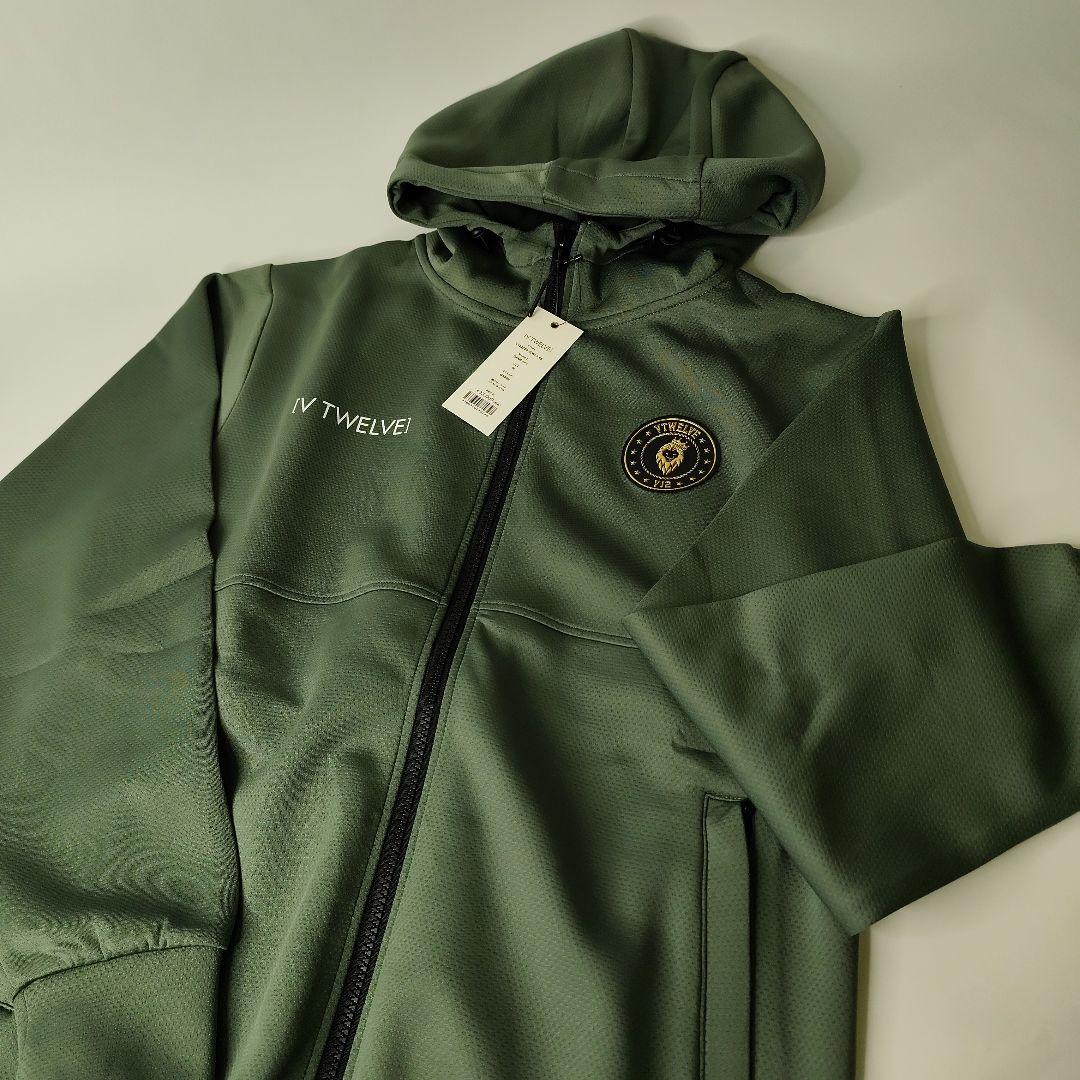 半額！※新品未使用タグ付き※パーカー