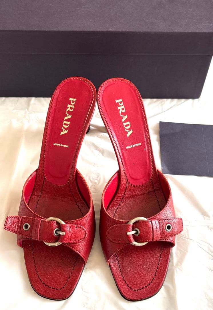 PRADA レッド ミュール 靴