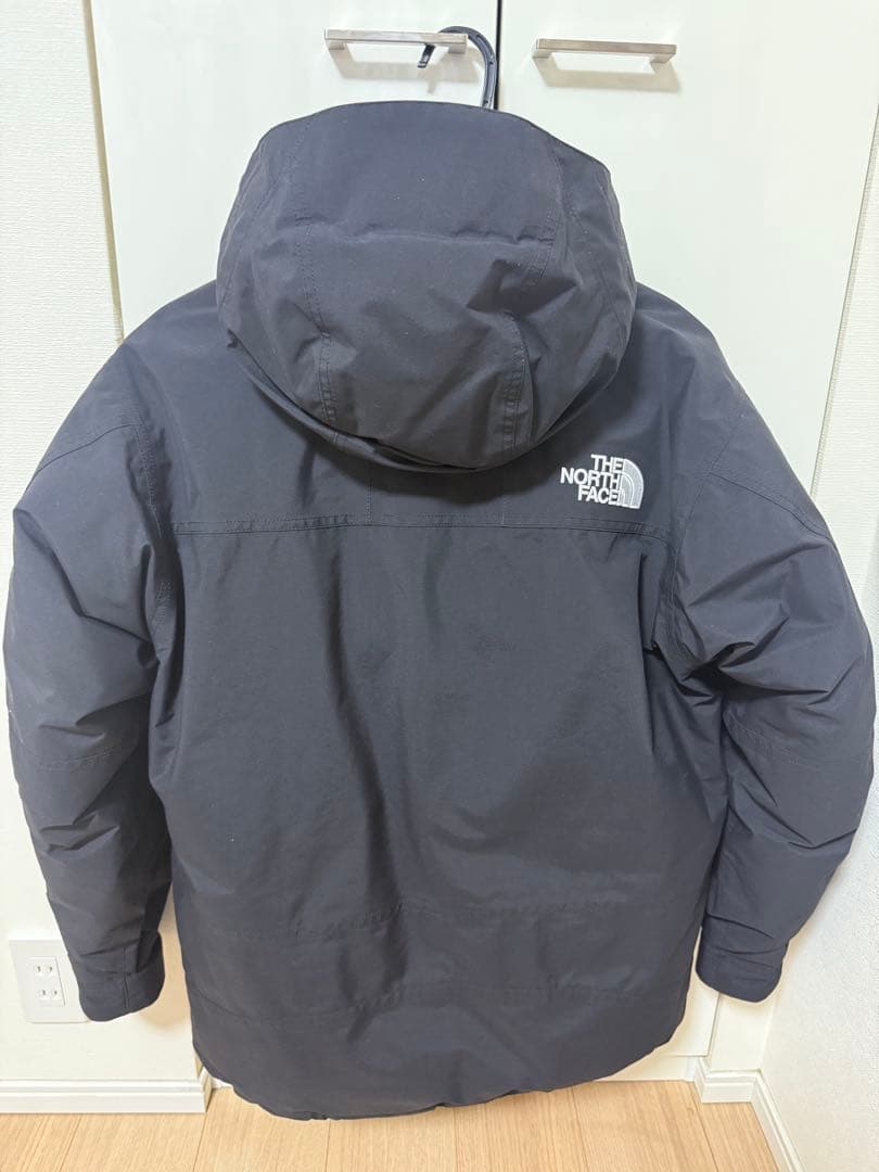マウンテンダウンジャケット　THE NORTH FACE ブラックＮＤ92237