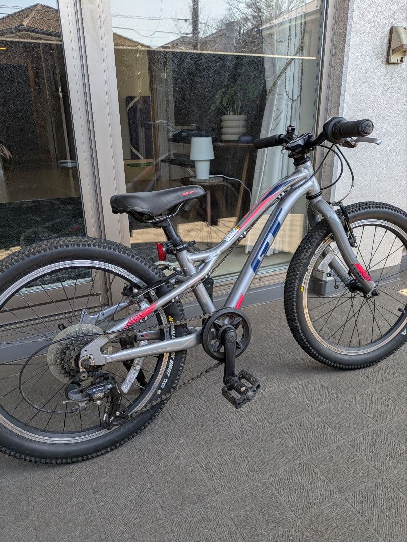 GT stomper Prime 20インチ キッズバイク【引き取り希望】