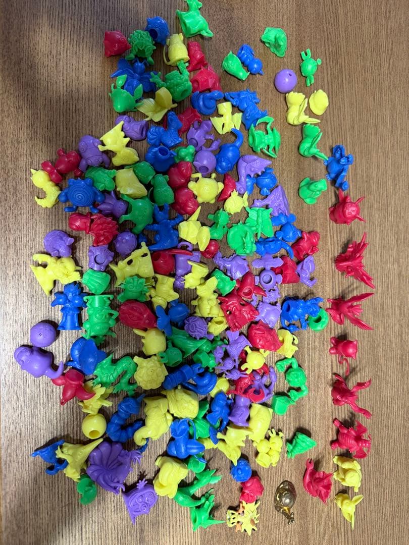 【入手困難】ポケモン　キン消し　145体分　レトロ品　ポケ消し