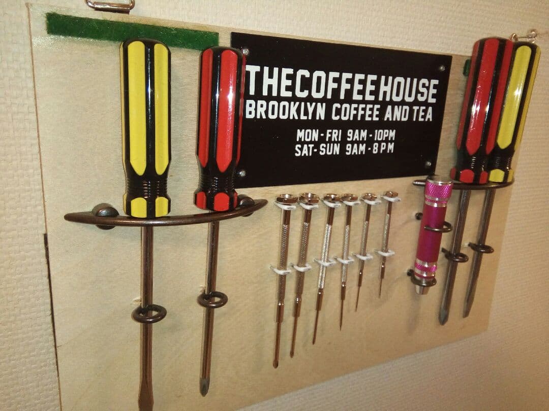 【取引売却済】　ドライバーキャビネット第二弾