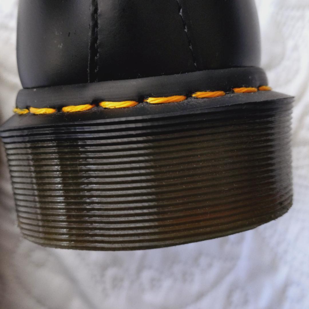 ☆美品☆　Dr. Martens 　スリーホール　黒レースアップ靴