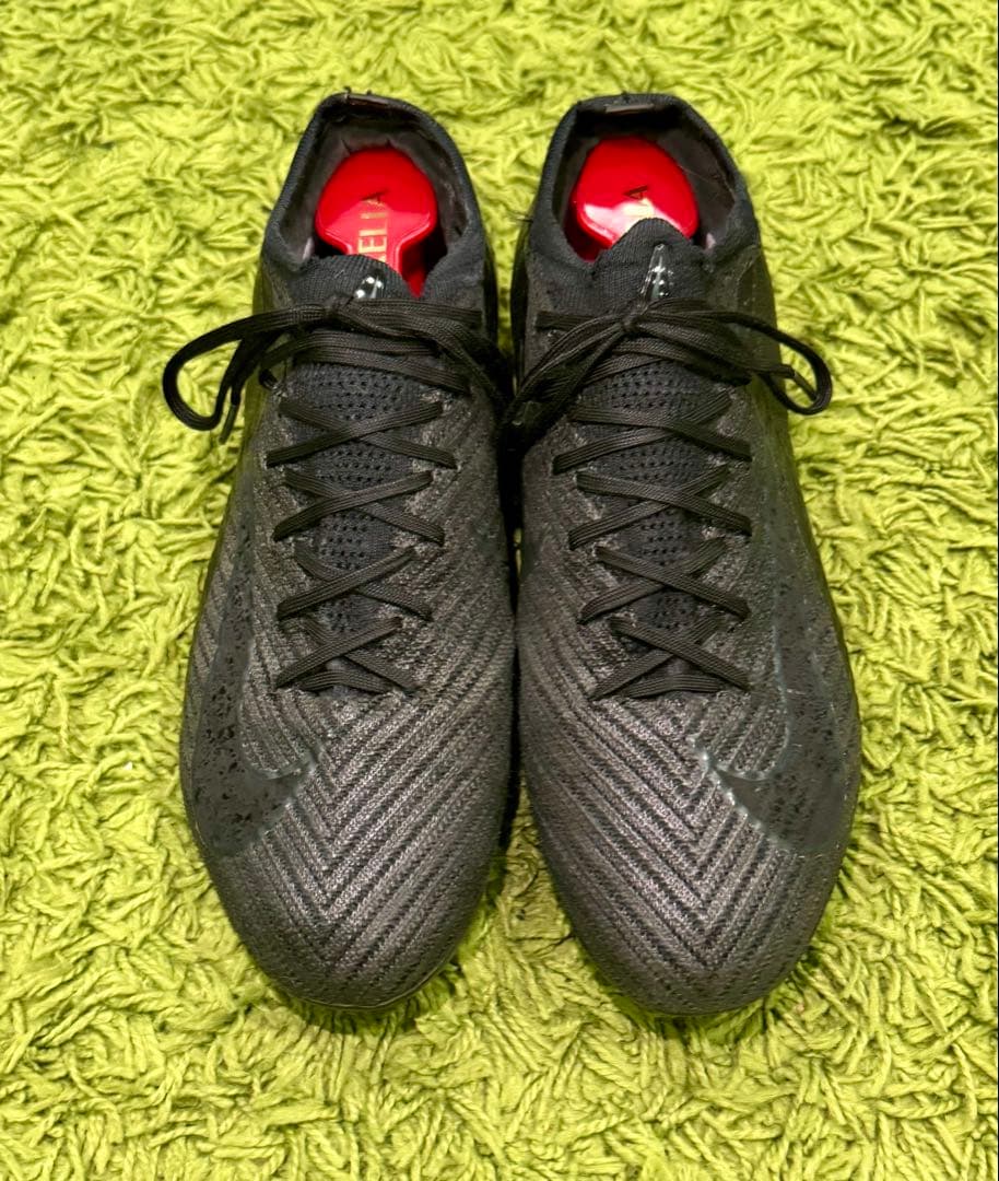 Kartoon NIKE マーキュリアルヴェイパー16エリートAG