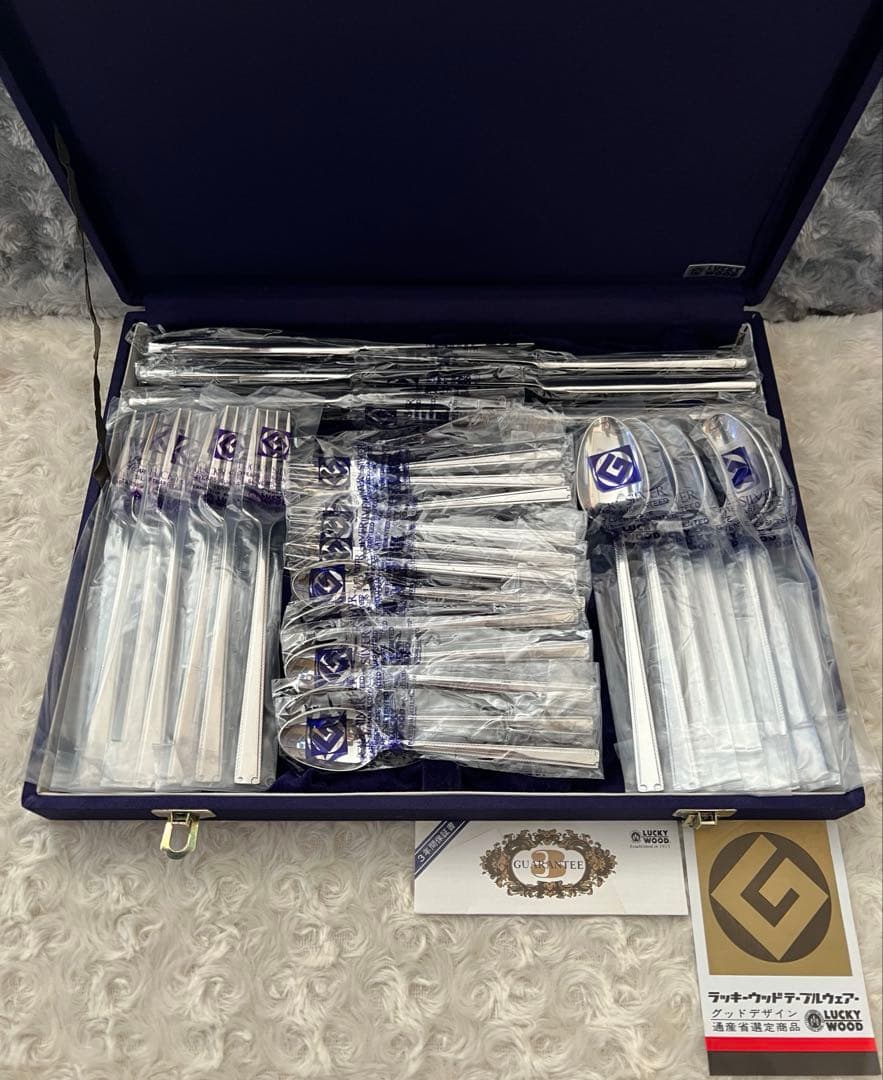 ラッキーウッド　カトラリーセット　ロマンス　ディナーセット〈30本セット〉