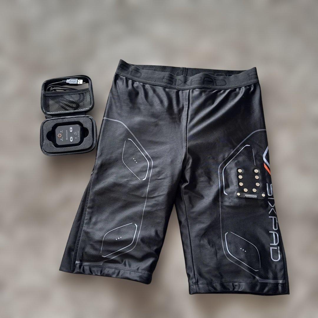 ☆お値下げしました☆ SIXPAD Powersuit Top & Bottom