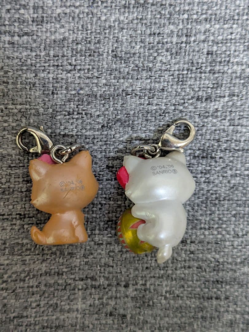 〈レア〉ご当地チャーミーキティ　ファスナーマスコット
