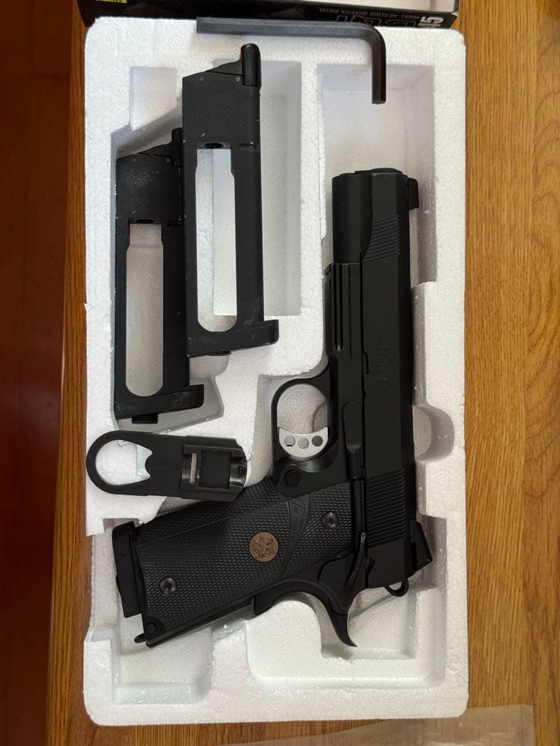 美品 カーボネイト Carbon8 M45 CQP CO2 ガスガン　国内正規品