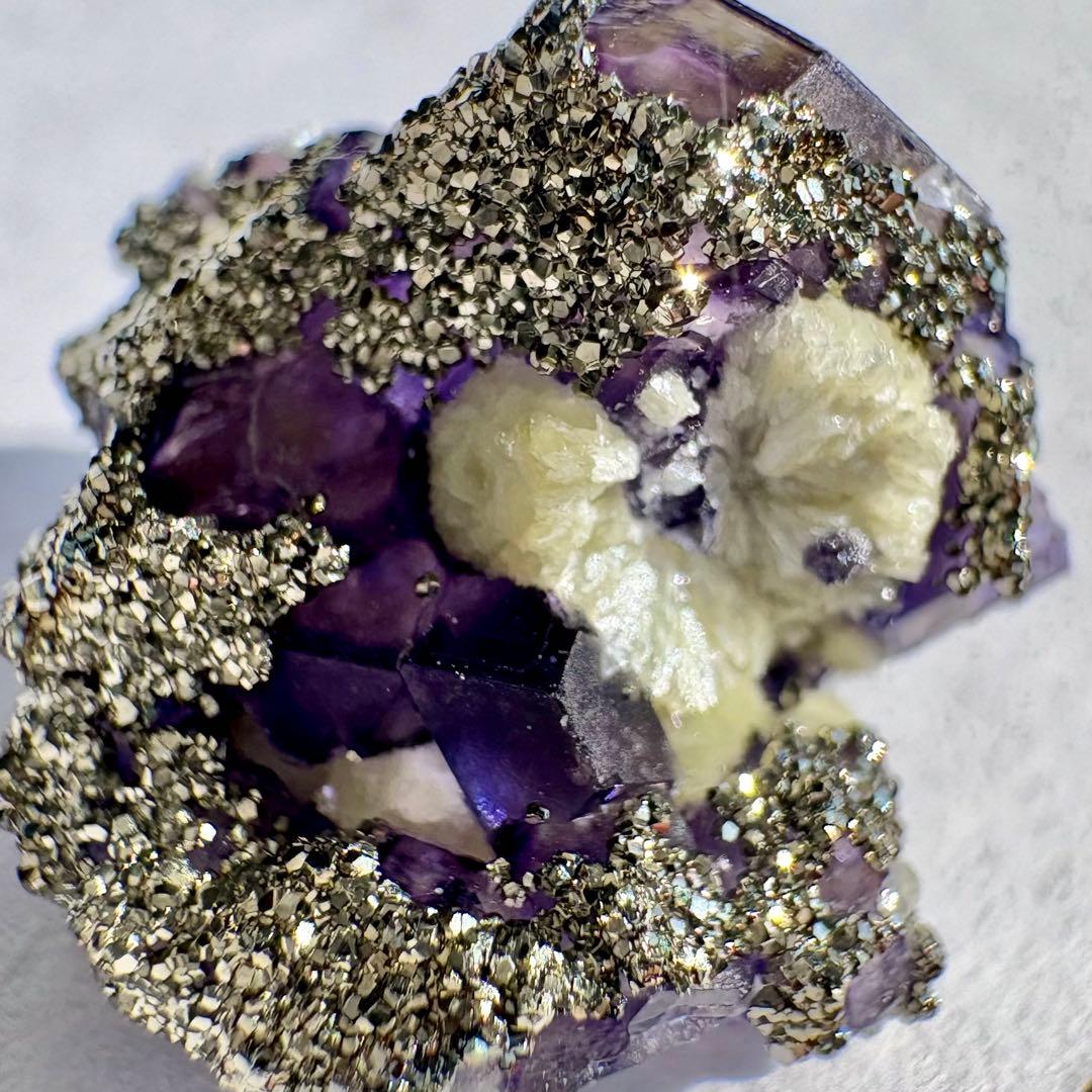 548 中国 内モンゴル産 フローライト&パイライト