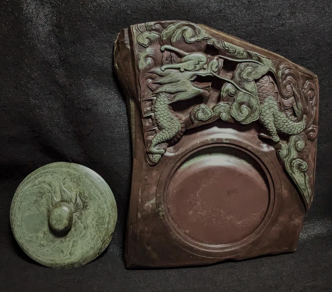 【雲龍文特大古硯　橋頭石】◆美しい翠雲石◆同石蓋付型◆貴重な北方名石◆旧満州遼硯