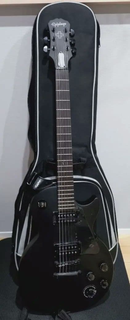 エピフォン　ギター　Goth Les Paul