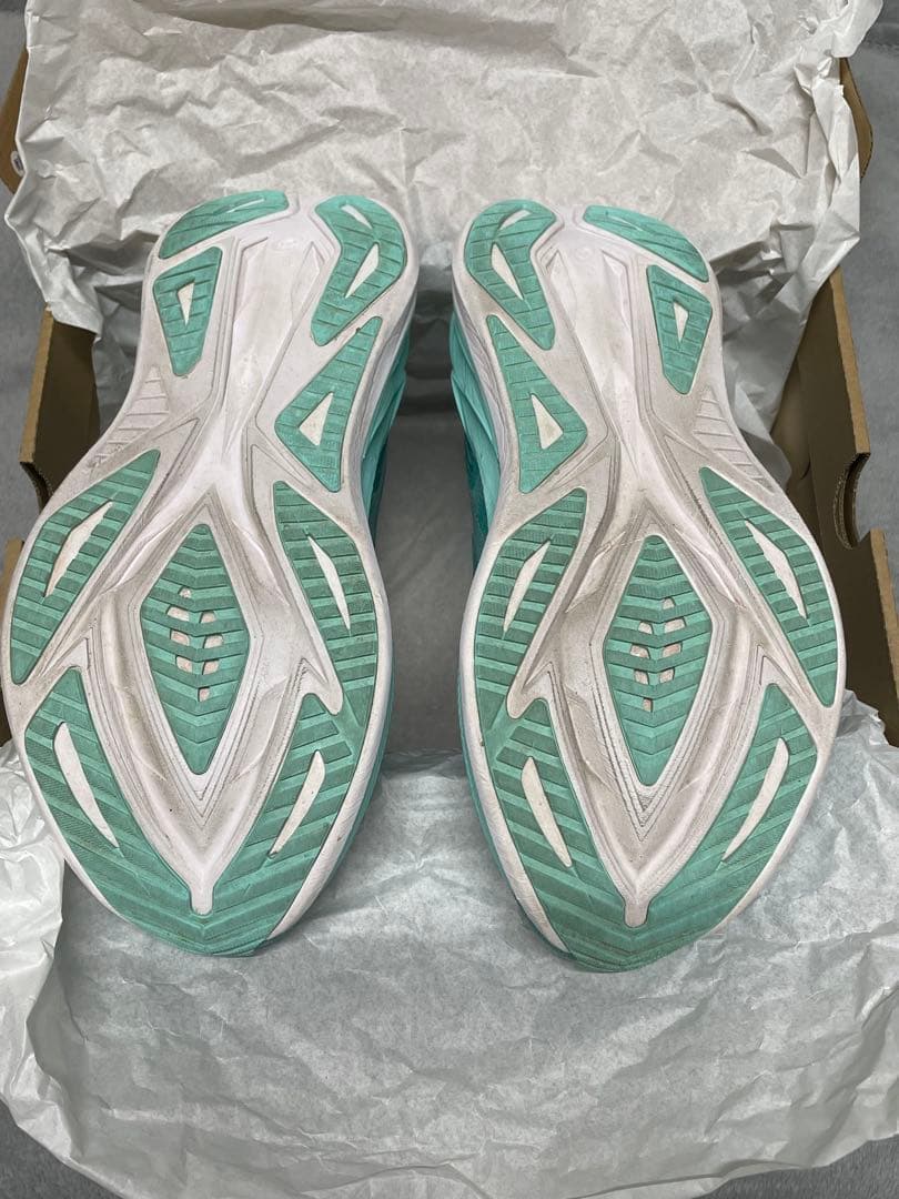 ASICS スーパーブラスト2